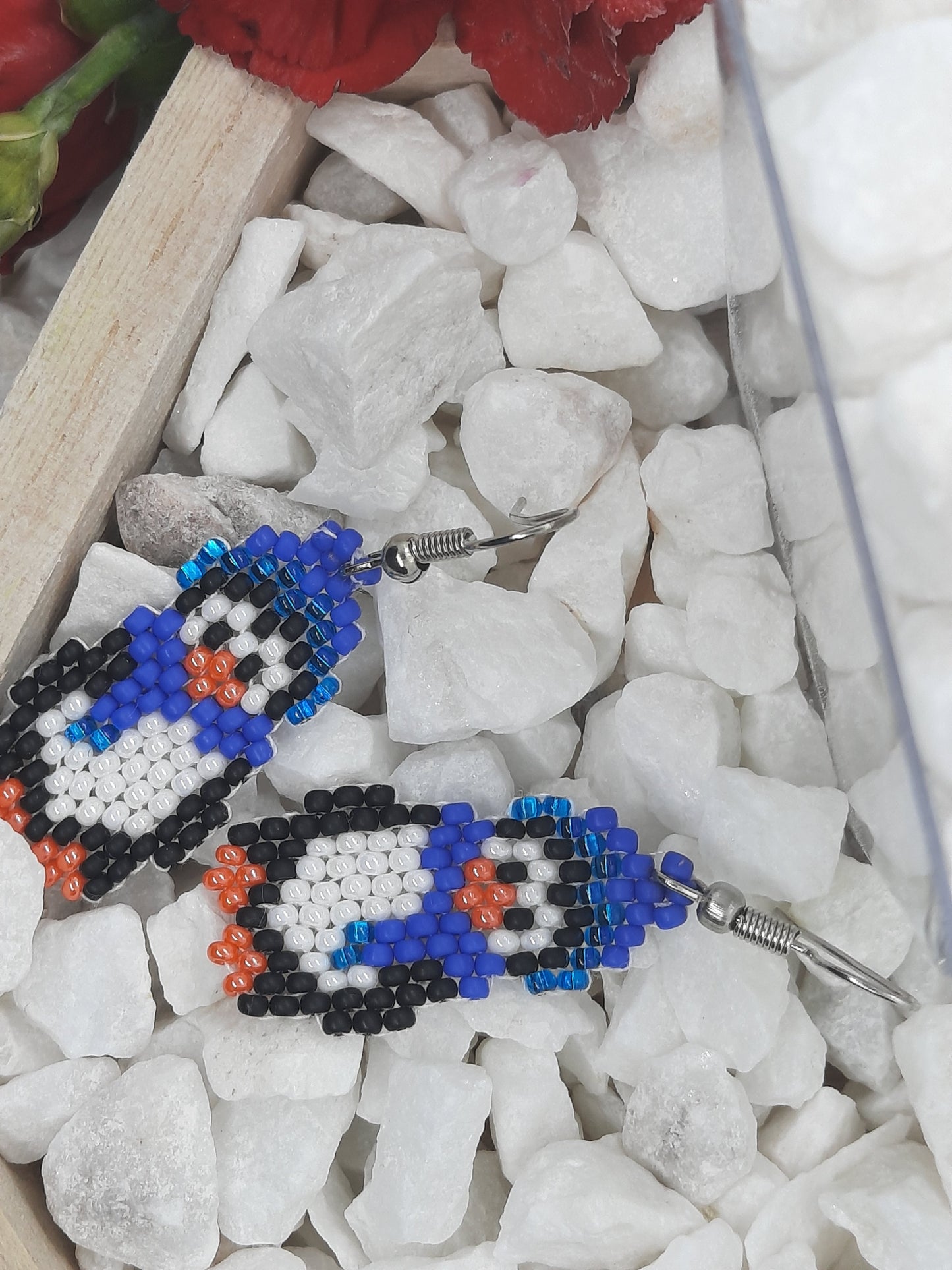 Brickstitch Chilly Penguin Earring