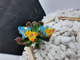 Bonnet Ducky Brick Stitch Earrings